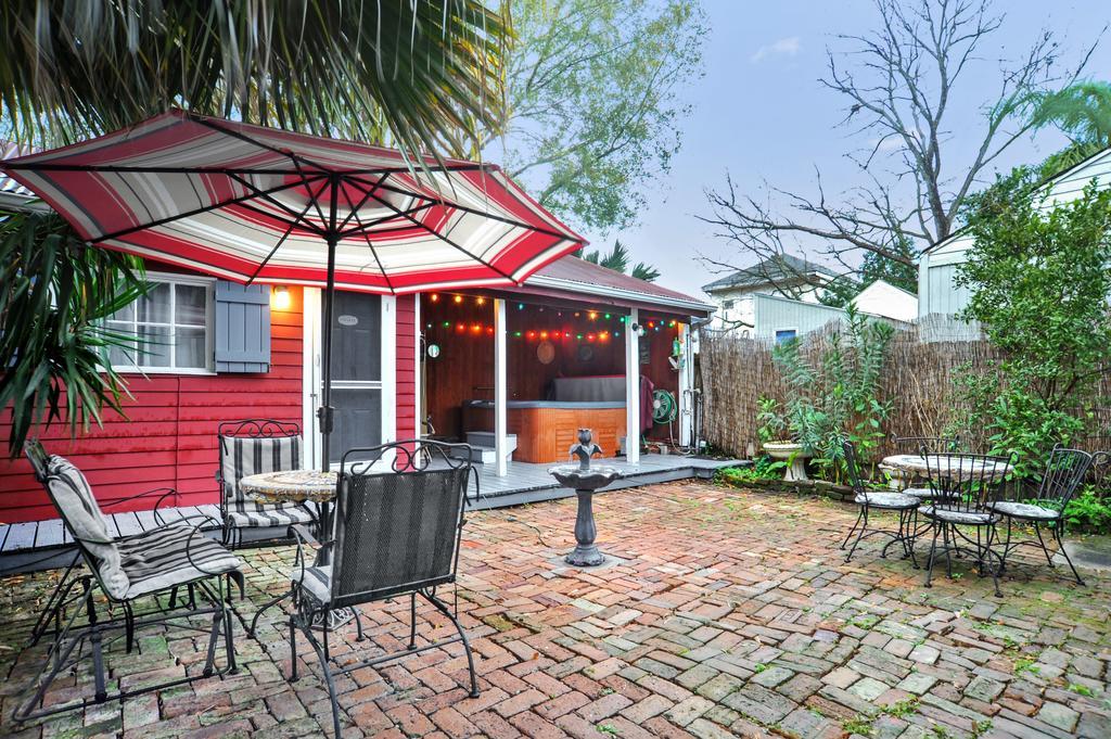 The Burgundy Bed And Breakfast New Orleans Bagian luar foto